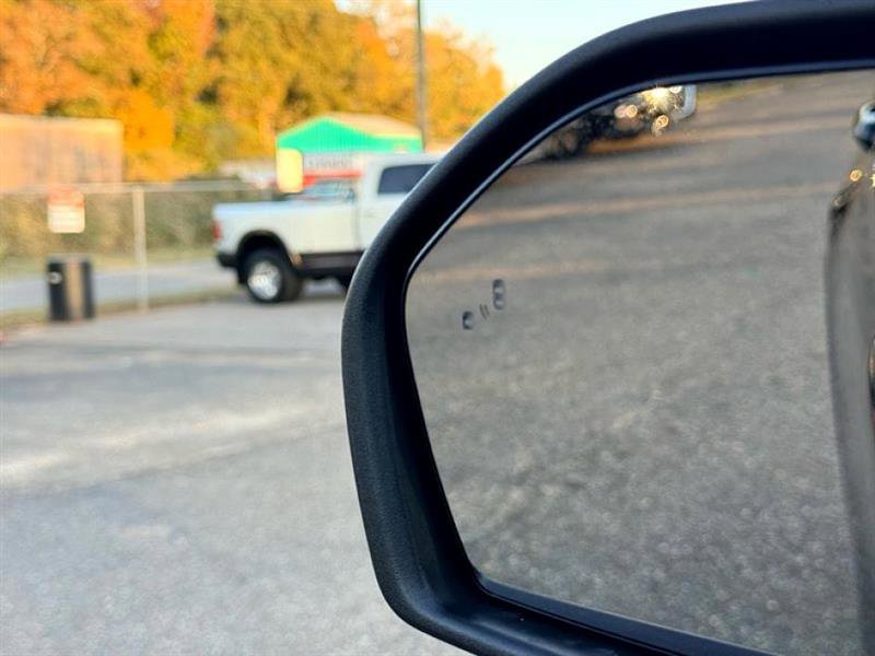 Used 2025 Ford Explorer Active image 49