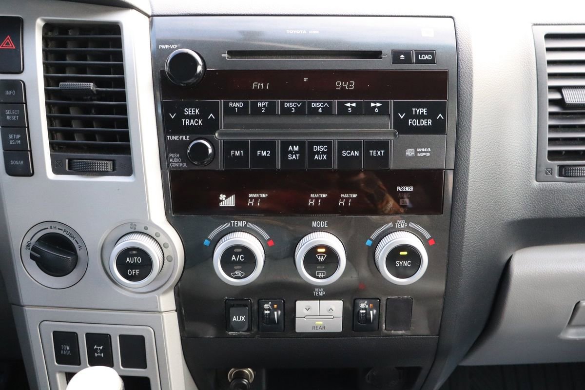 Used 2008 Toyota Sequoia Limited AWD/4WD image 36
