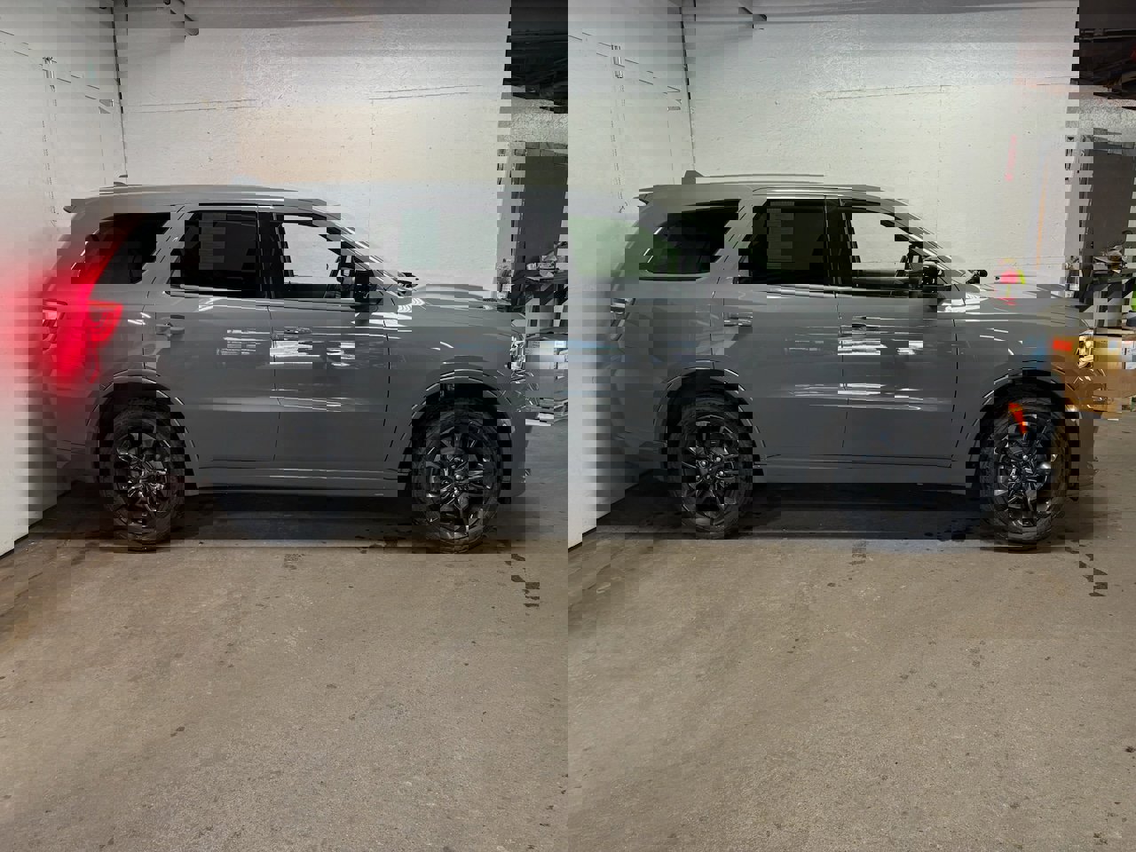 Used 2022 Dodge Durango GT w/ Blacktop Package image 4