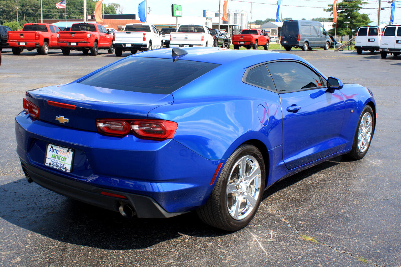 Used 2021 Chevrolet Camaro LT image 4