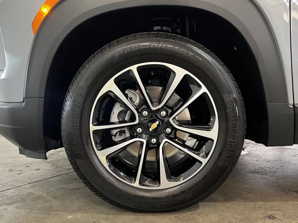Certified 2026 Chevrolet TrailBlazer LT FWD image 16