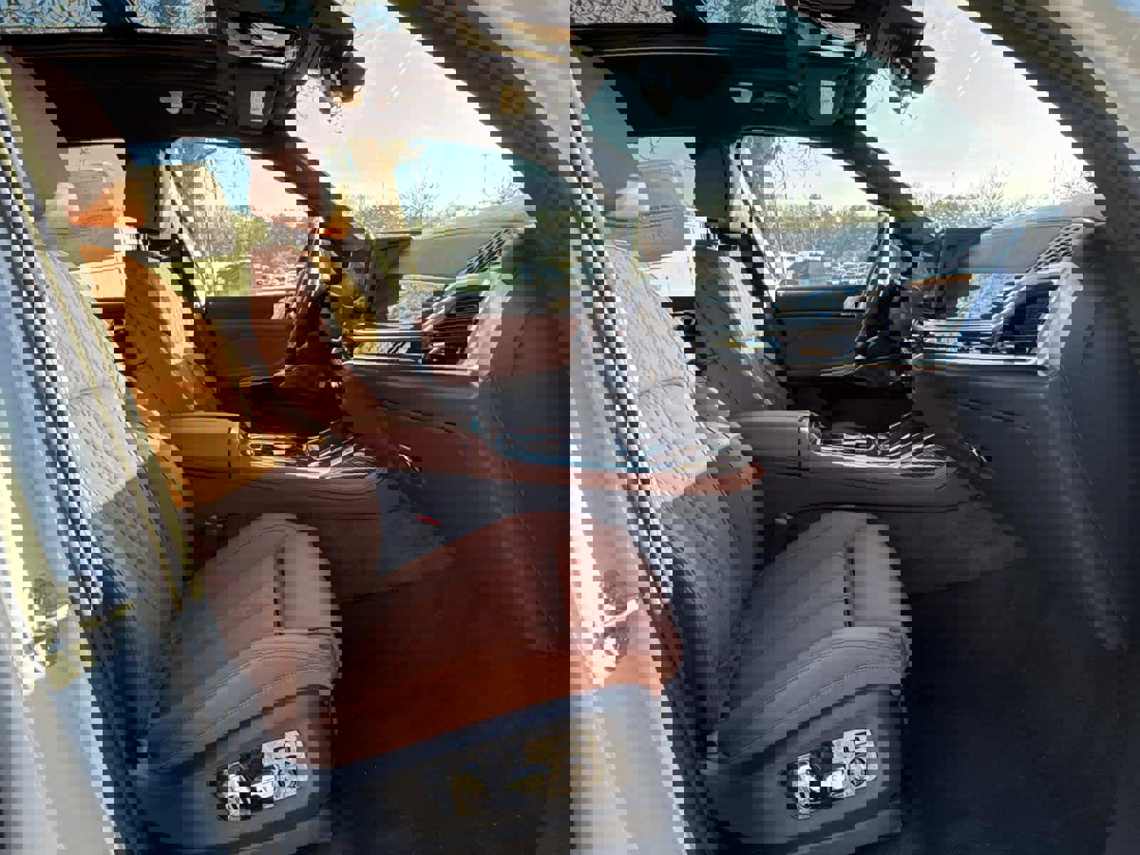 New 2026 BMW X7 M60i image 17