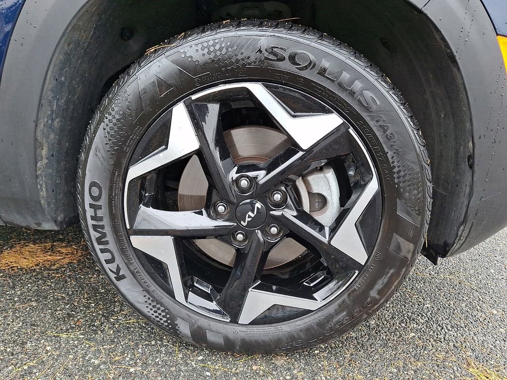 Used 2024 Kia Seltos EX AWD/4WD image 8