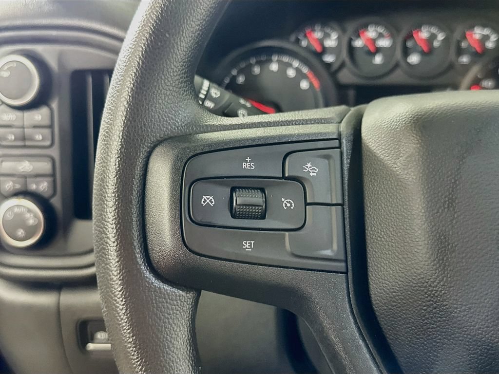 Used 2026 Chevrolet Silverado 1500 Custom Trail Boss w/ Turbomax Blackout Package AWD/4WD image 21