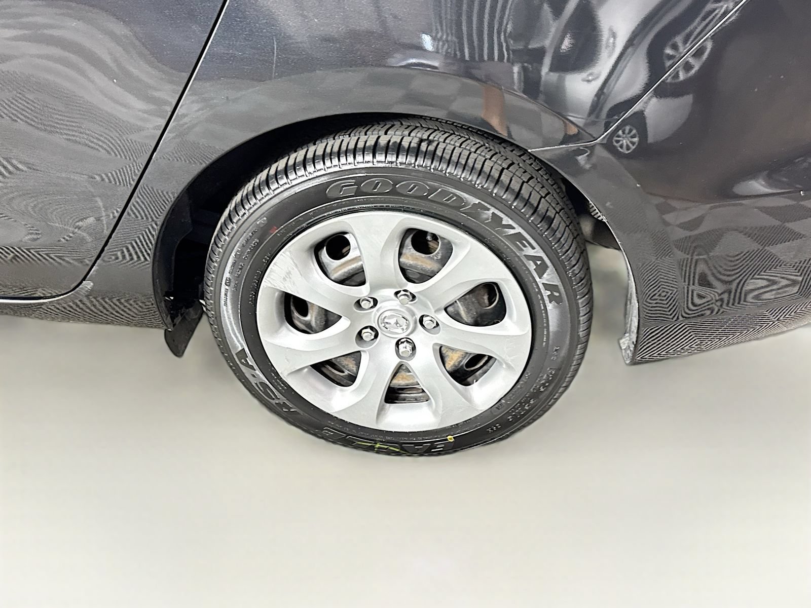 Used 2013 MAZDA MAZDA3 i Sport FWD image 23