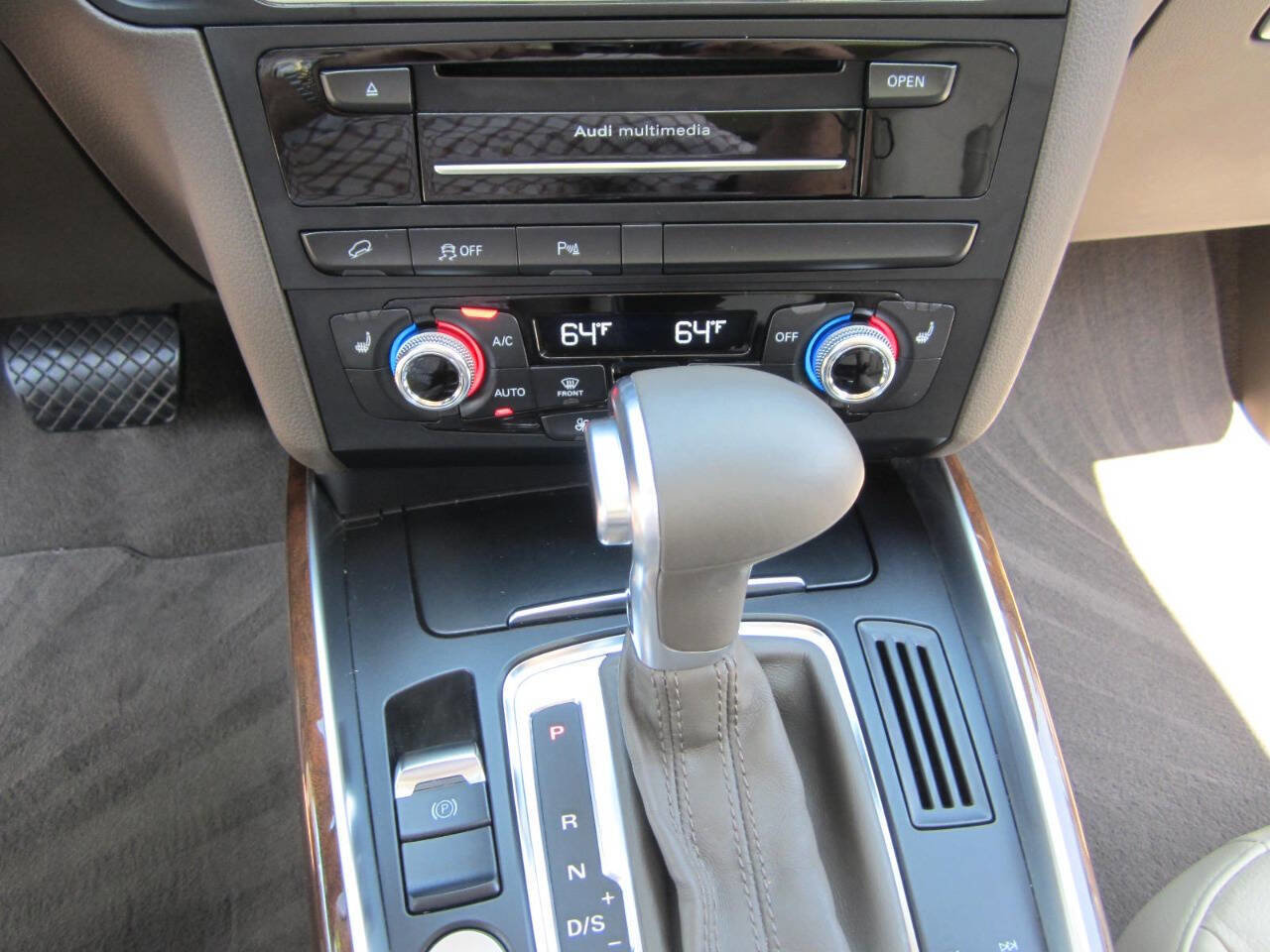 Used 2015 Audi Q5 2.0T Premium Plus w/ Technology Package image 29