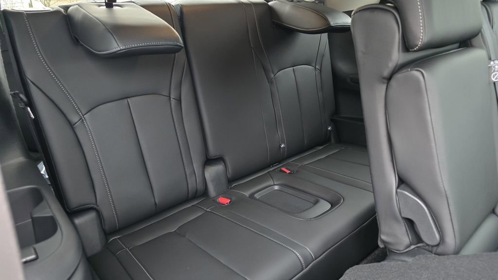 New 2026 INFINITI QX60 Luxe image 23