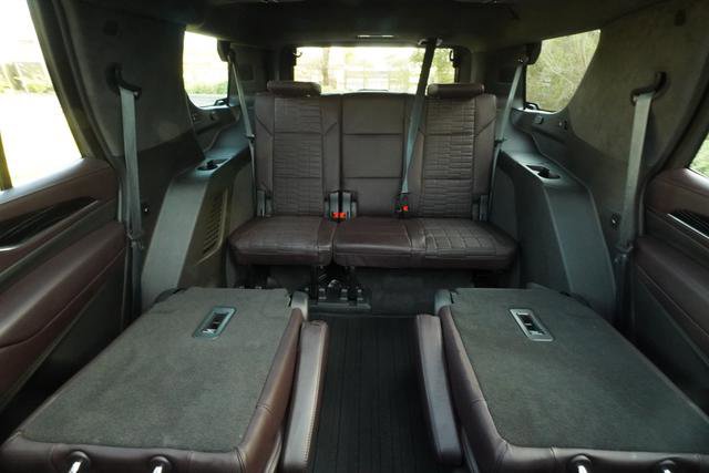Used 2023 Cadillac Escalade V AWD/4WD image 30