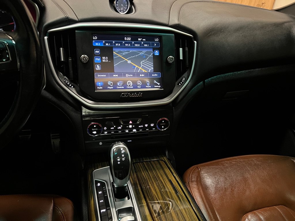 Used 2014 Maserati Ghibli RWD image 43