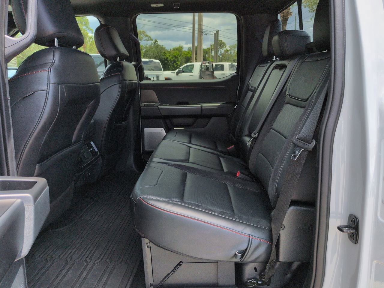 Used 2024 Ford F150 Raptor AWD/4WD image 14
