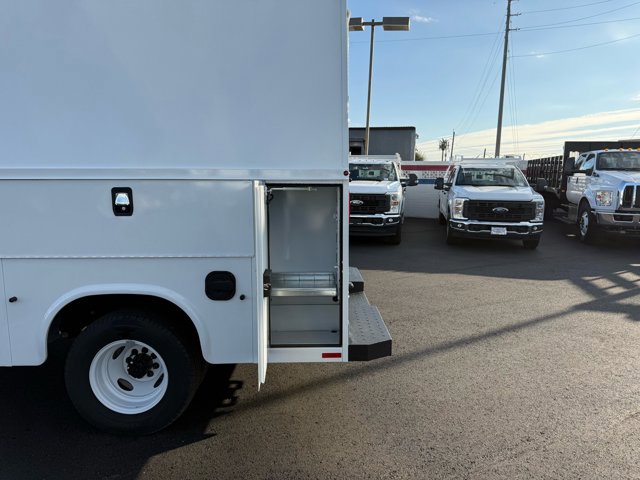 New 2026 Ford E-350 and Econoline 350 Super Duty w/ Power Equipment Group RWD image 17