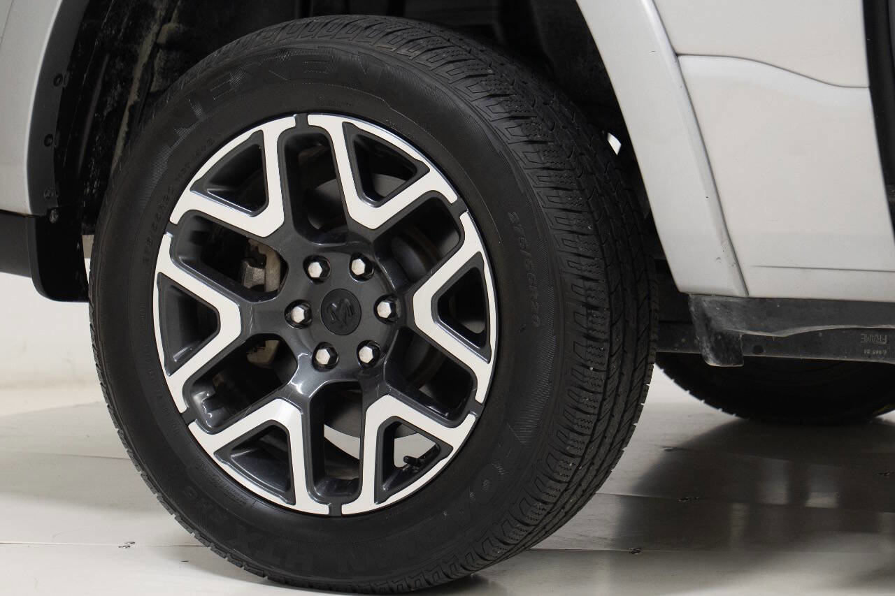 Used 2025 RAM 1500 Laramie w/ Laramie Southwest Edition image 73