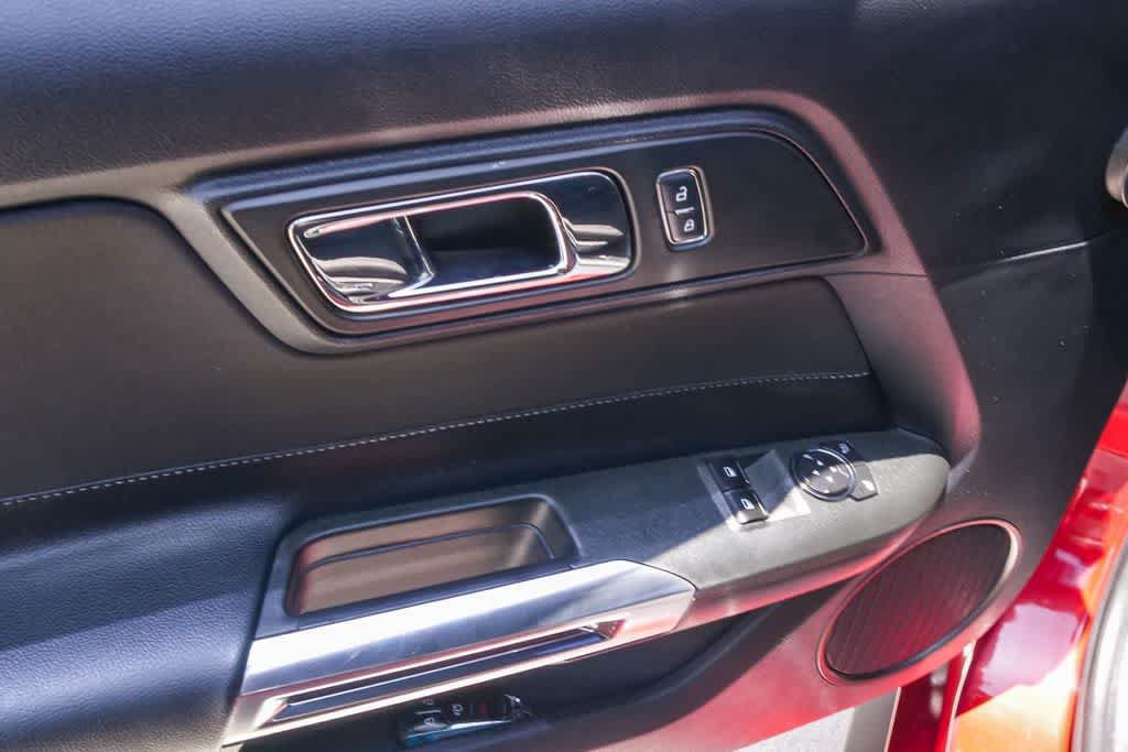 Used 2017 Ford Mustang GT w/ GT Performance Package RWD image 17