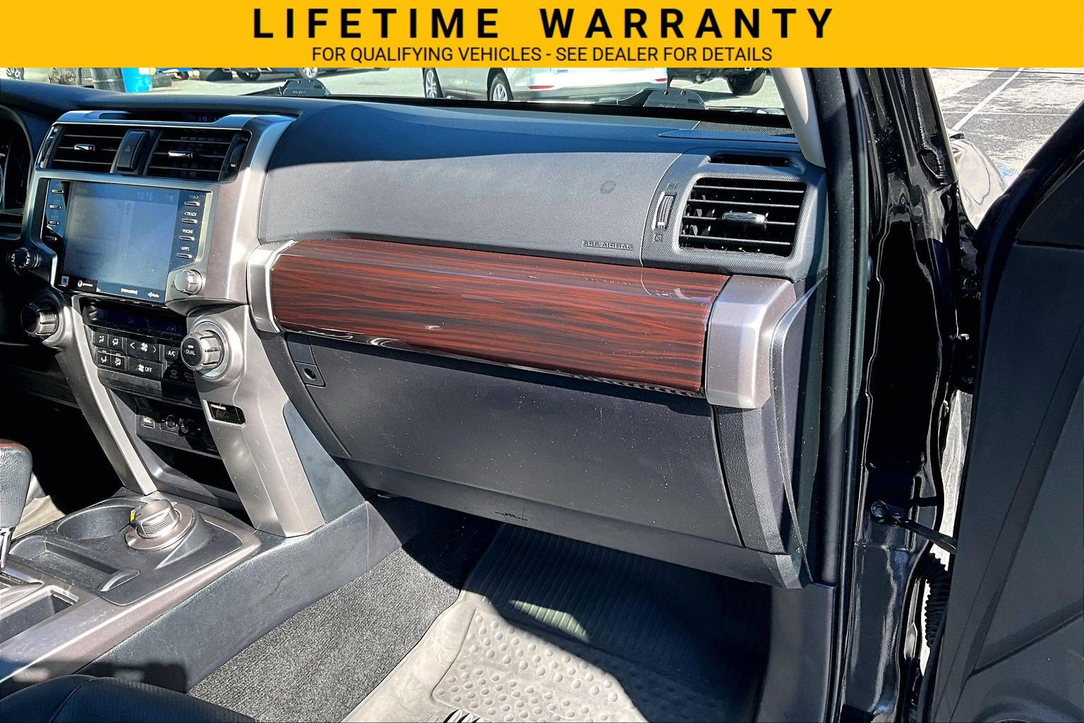 Used 2022 Toyota 4Runner Limited AWD/4WD image 17