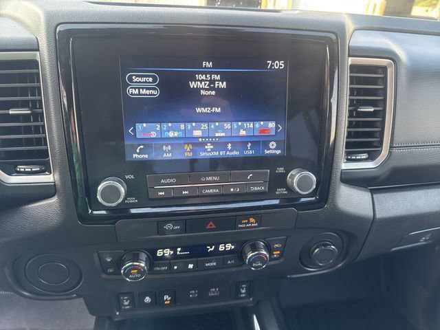 Used 2024 Nissan Frontier SV w/ SV Convenience Package image 22