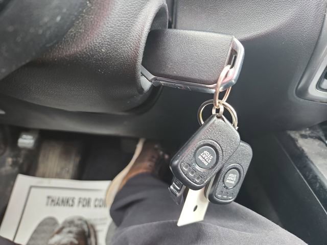 Used 2022 Kia Sorento LX image 29