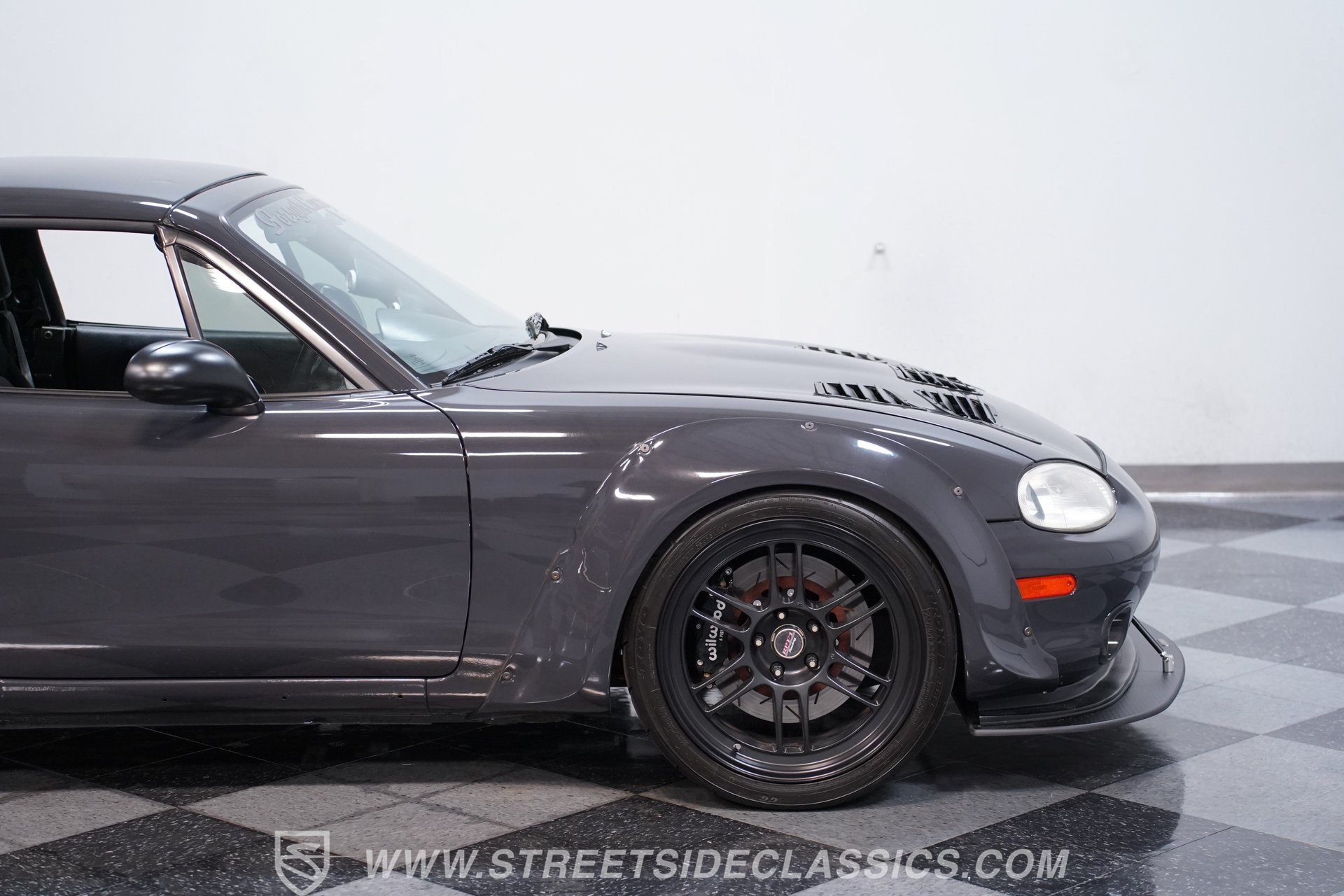 Used 2000 MAZDA MX-5 Miata RWD image 24