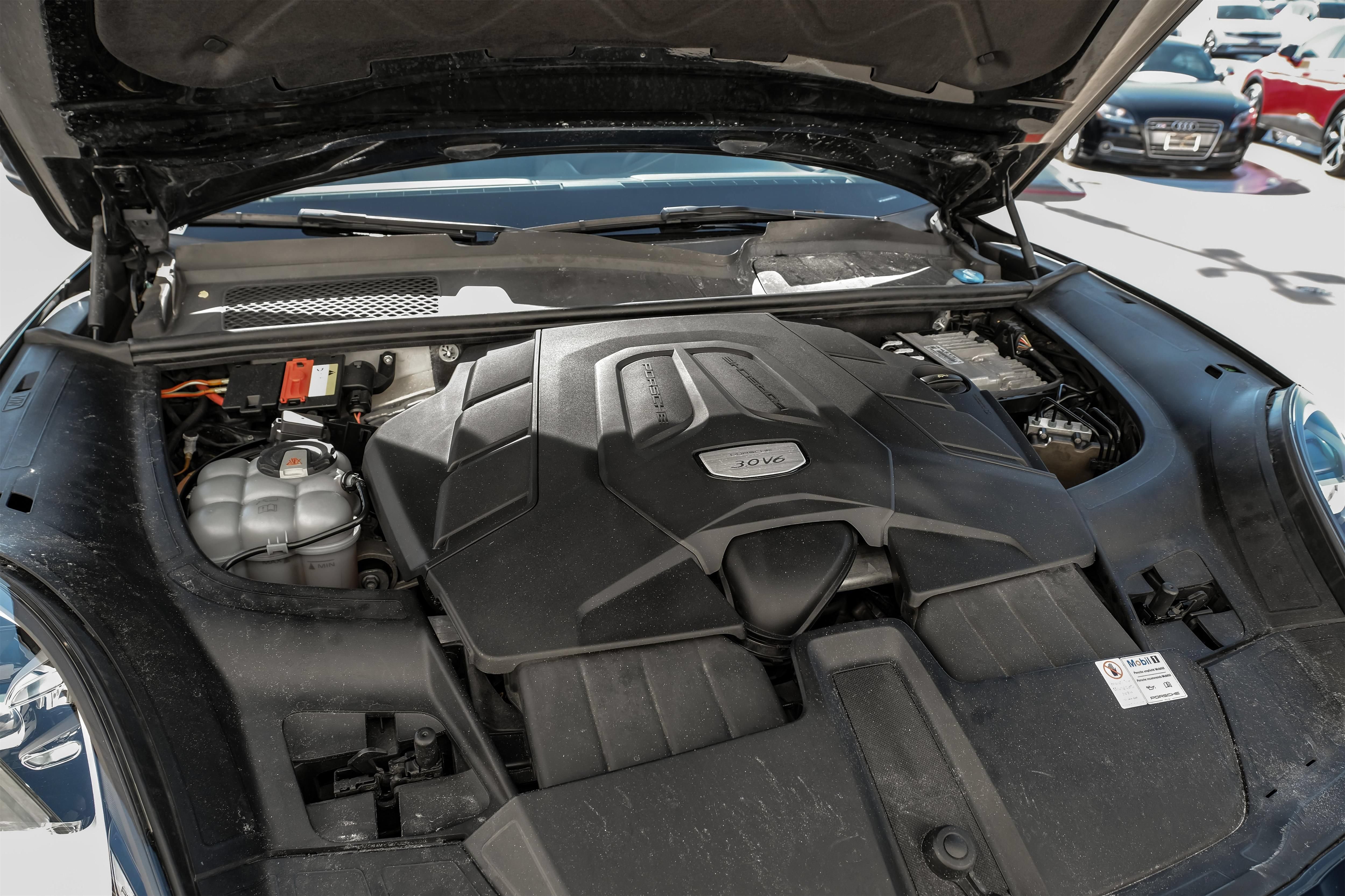 Used 2019 Porsche Cayenne AWD/4WD image 51