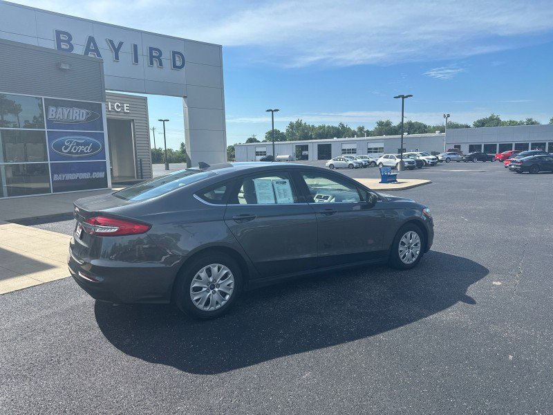 Used 2020 Ford Fusion S image 3