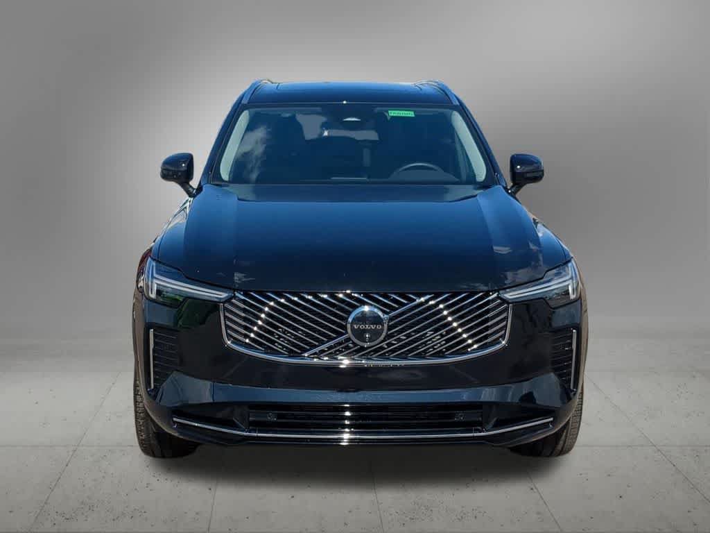 Certified 2026 Volvo XC90 B6 Plus AWD/4WD image 9