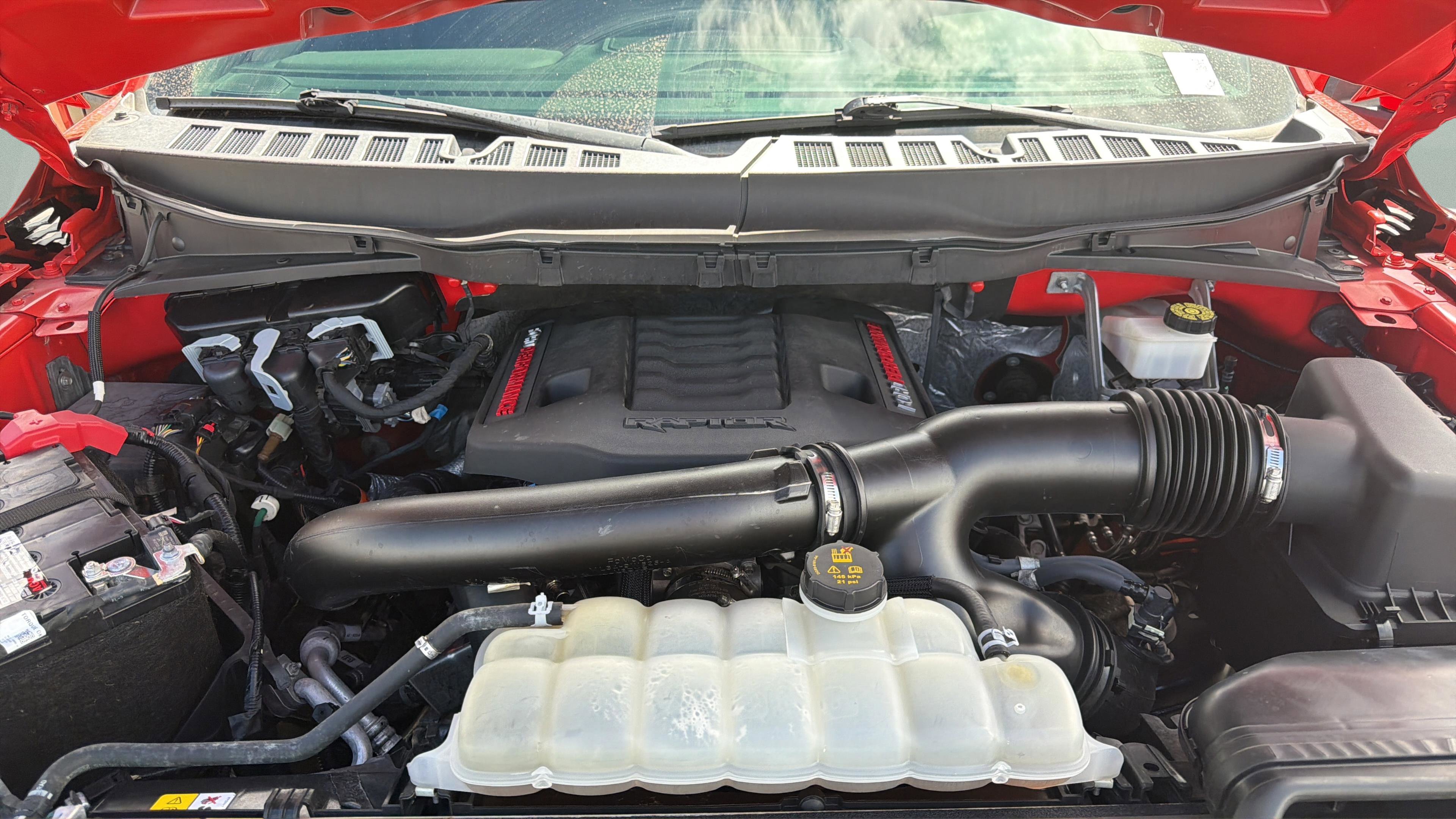 Used 2022 Ford F150 Raptor w/ Equipment Group 801A High AWD/4WD image 15