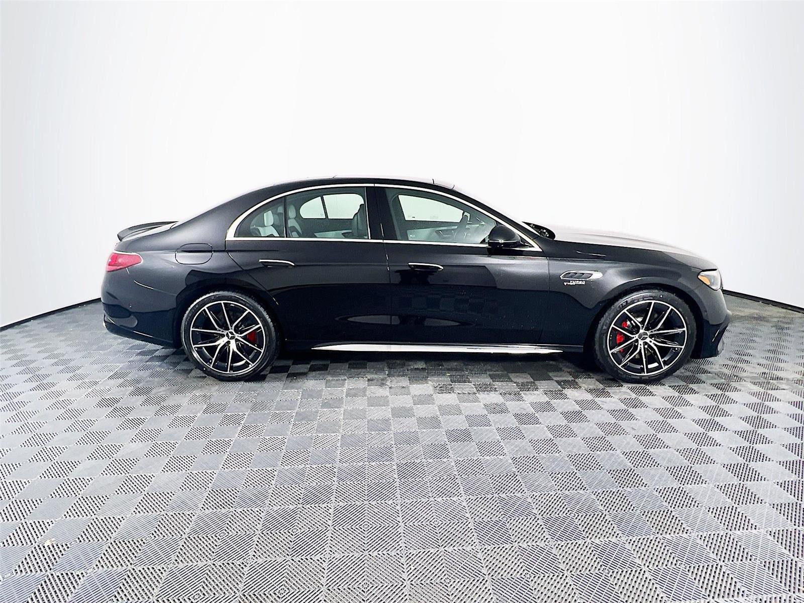 New 2026 Mercedes-Benz E 53 AMG e 4MATIC Sedan image 7