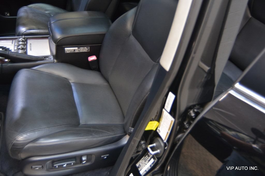 Used 2015 Lexus LX 570 4WD image 19