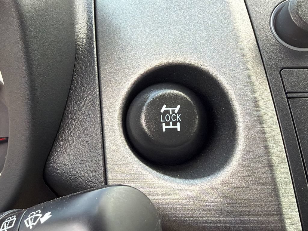Used 2011 Toyota RAV4 4WD w/ Preferred Premium Pkg image 28