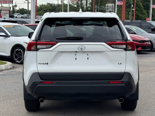 Used 2025 Toyota RAV4 LE image 4