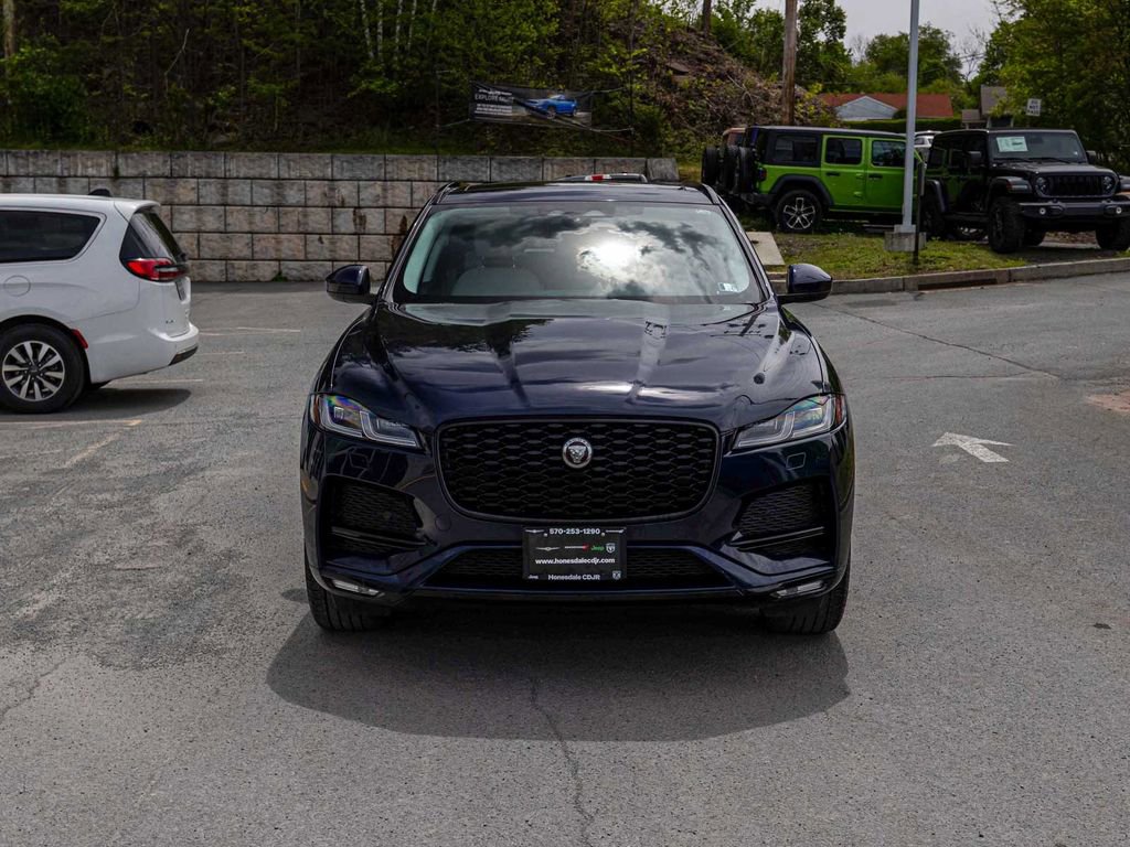 Used 2022 Jaguar F-PACE S AWD/4WD image 2