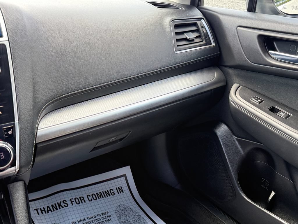 Used 2019 Subaru Outback 2.5i Premium AWD/4WD image 28