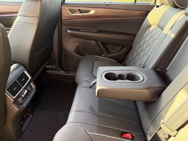 New 2026 Volkswagen Atlas SEL Premium R-Line image 21