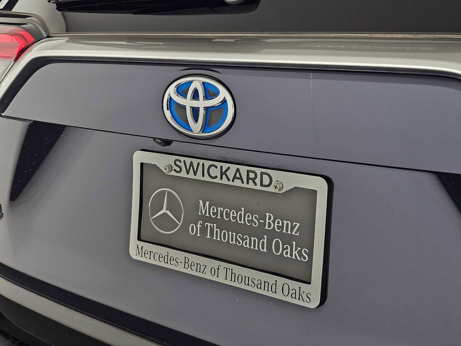 Used 2019 Toyota RAV4 XSE w/ XSE Weather Package AWD/4WD image 13