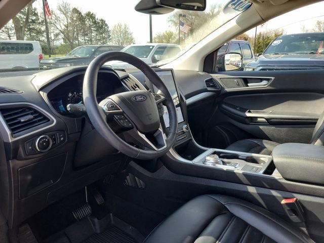 Certified 2023 Ford Edge SEL w/ Convenience Package AWD/4WD image 15