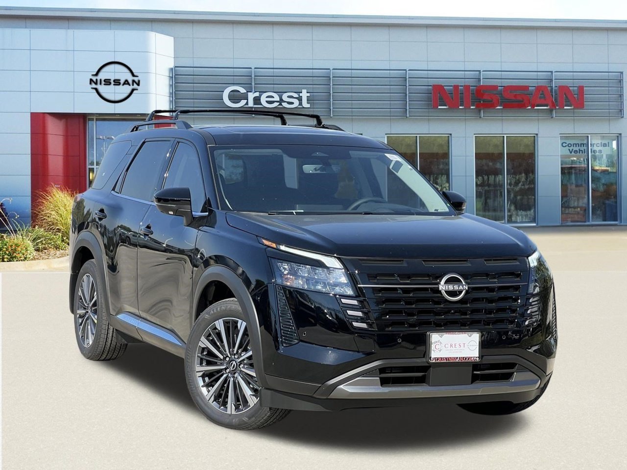 New 2026 Nissan Pathfinder Platinum FWD image 1