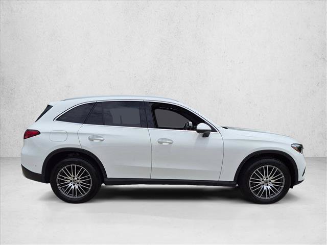 Used 2026 Mercedes-Benz GLC 300 4MATIC video 4