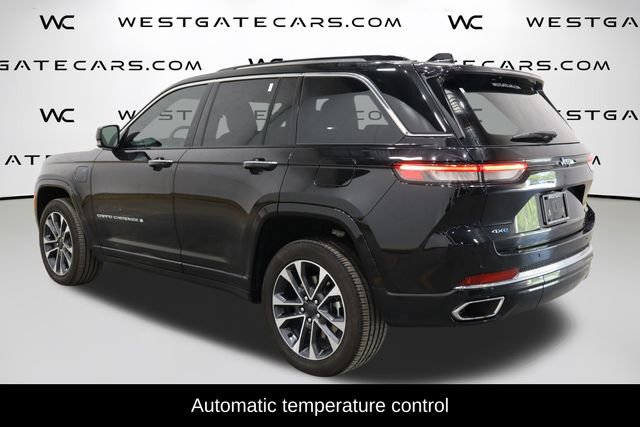 Used 2023 Jeep Grand Cherokee Overland image 5