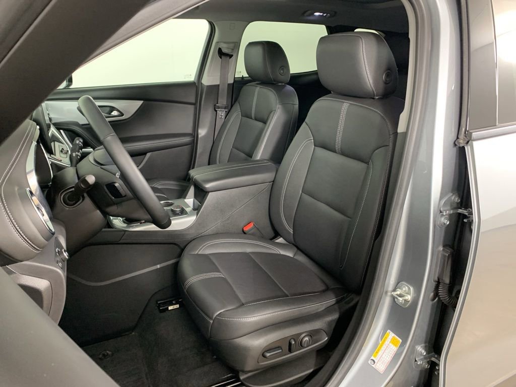 Used 2023 Chevrolet Blazer LT image 27