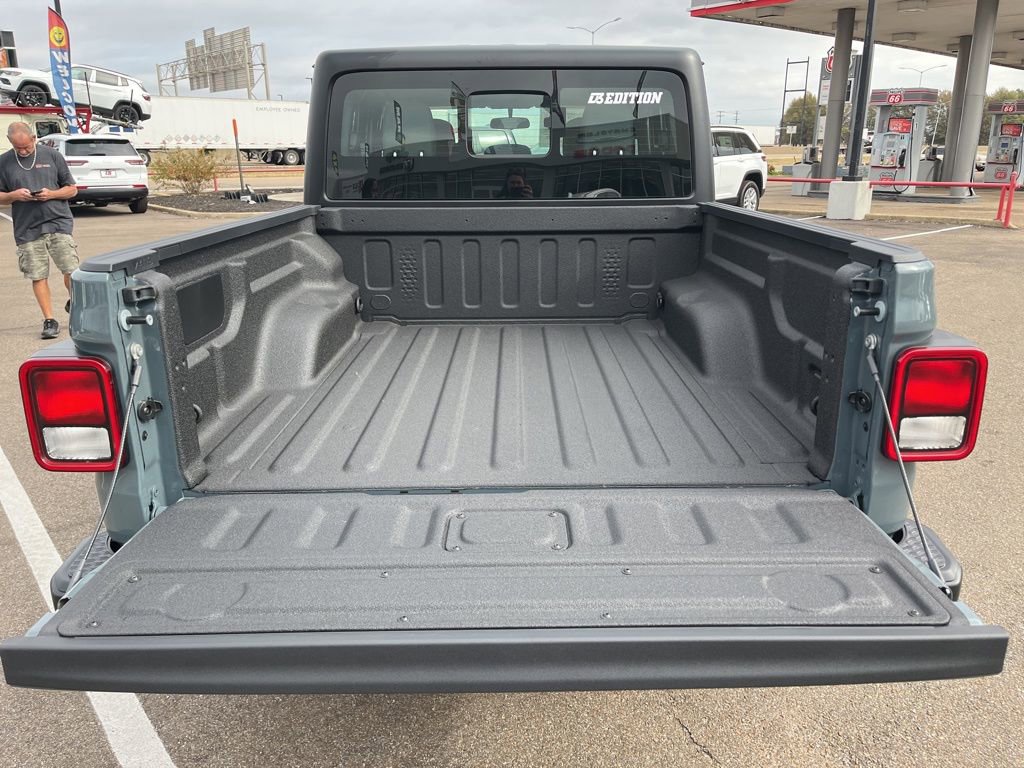 New 2026 Jeep Gladiator Sport image 27