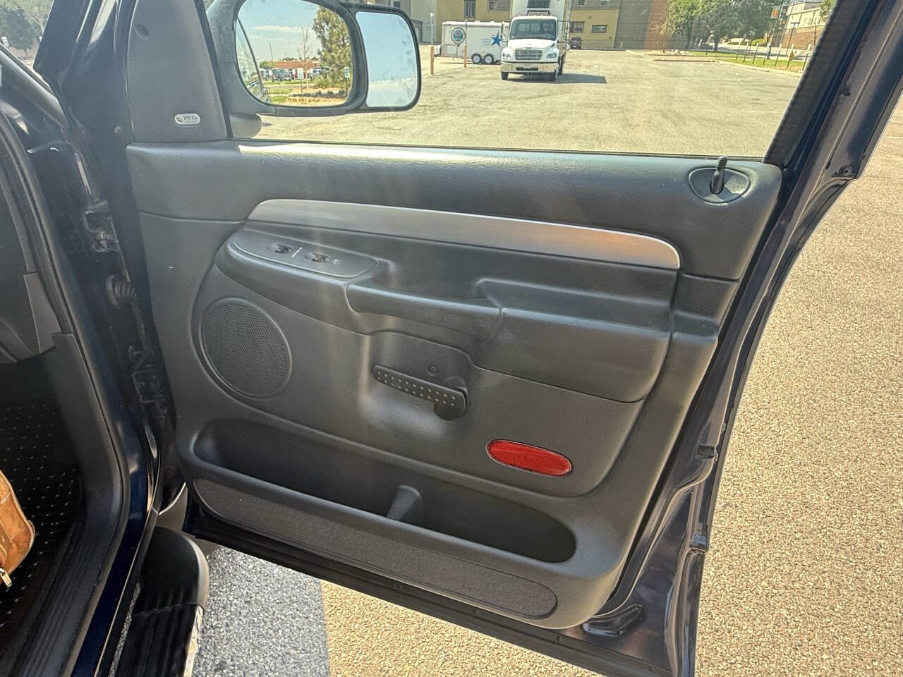 Used 2004 Dodge Ram 1500 Truck SLT w/ Trailer Tow Group image 23