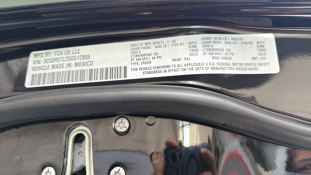 Used 2025 RAM 2500 Limited AWD/4WD image 22