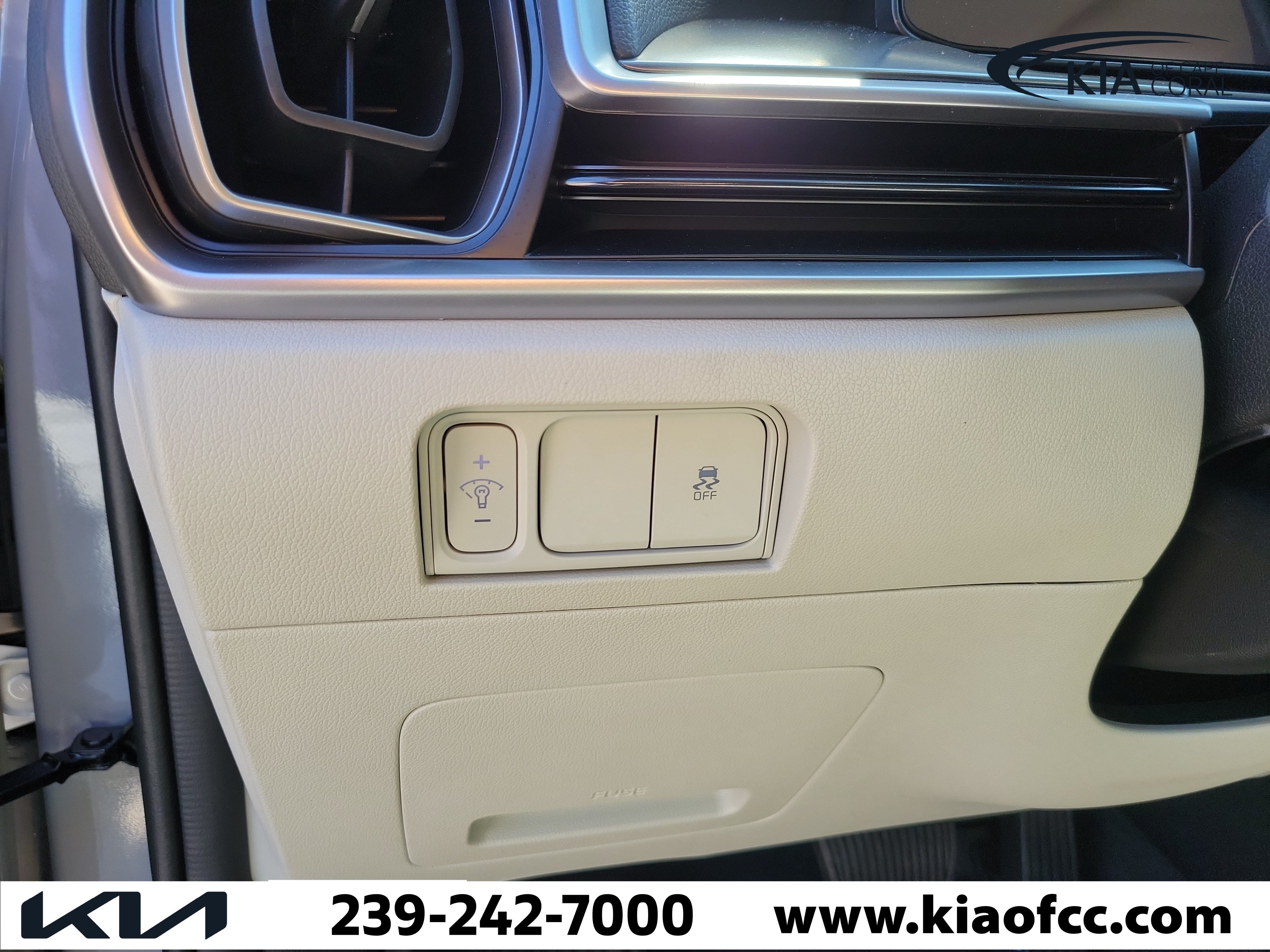 New 2026 Kia Sorento S w/ S Panoramic Sunroof Package FWD image 22