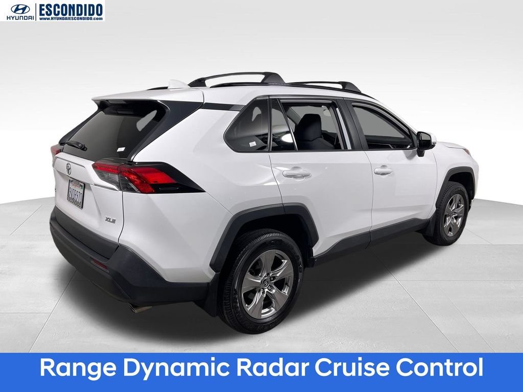 Used 2023 Toyota RAV4 XLE w/ Convenience Package FWD image 5