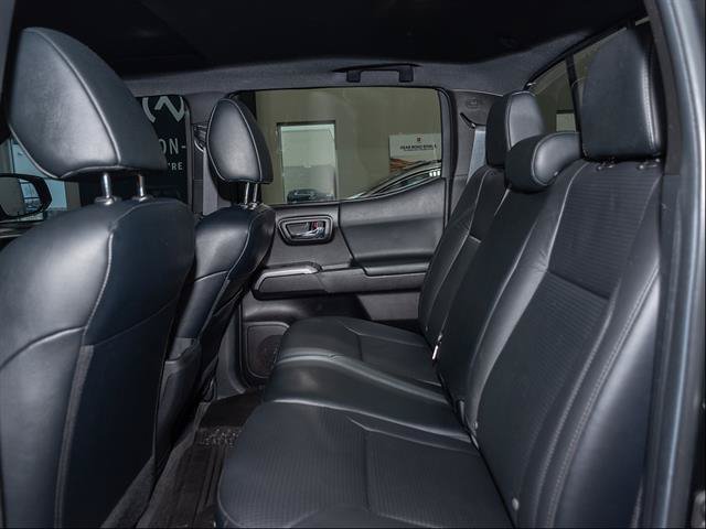 Used 2023 Toyota Tacoma Limited w/ Nightshade Package AWD/4WD image 19