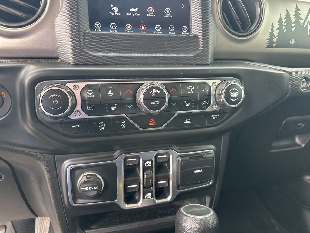 Used 2020 Jeep Gladiator Sport w/ Quick Order Package 24S image 16