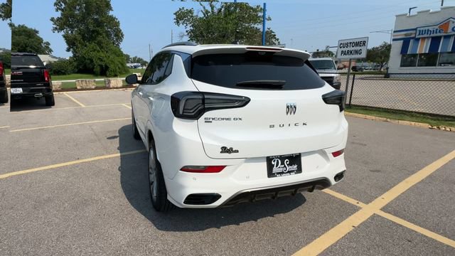 Used 2026 Buick Encore GX Avenir w/ Avenir Technology Package AWD/4WD image 7