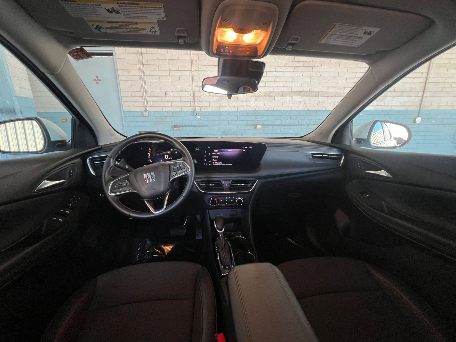Used 2025 Buick Encore GX Preferred FWD image 33