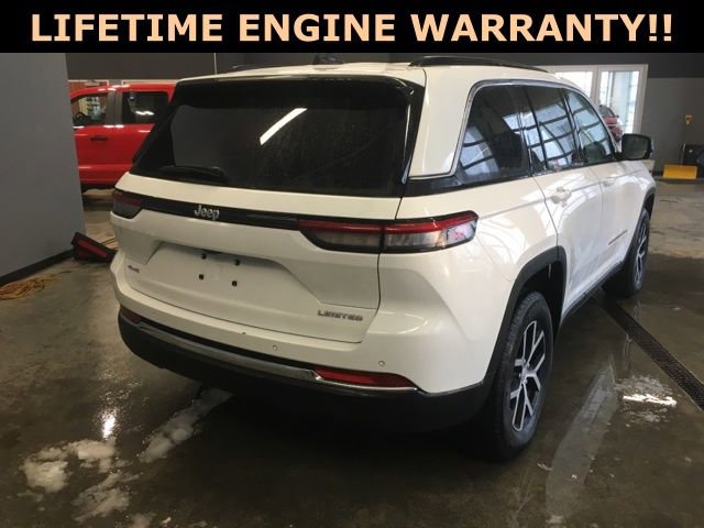 Used 2024 Jeep Grand Cherokee Limited w/ Trailer Tow Package image 9