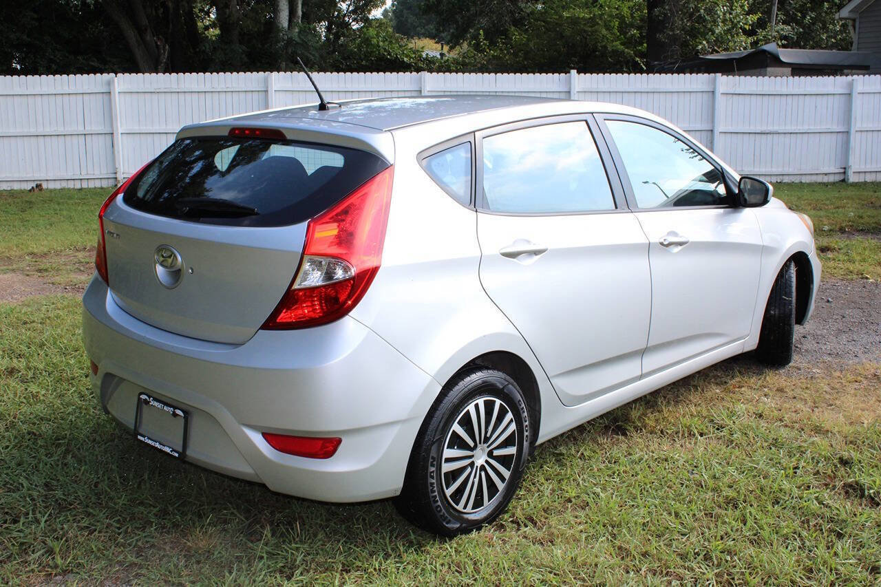Used 2014 Hyundai Accent GS image 7