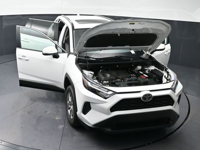 Used 2022 Toyota RAV4 XLE w/ Convenience Package image 43